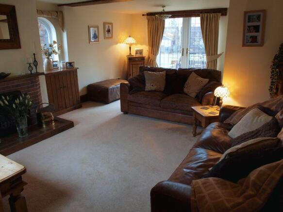 Lounge 2