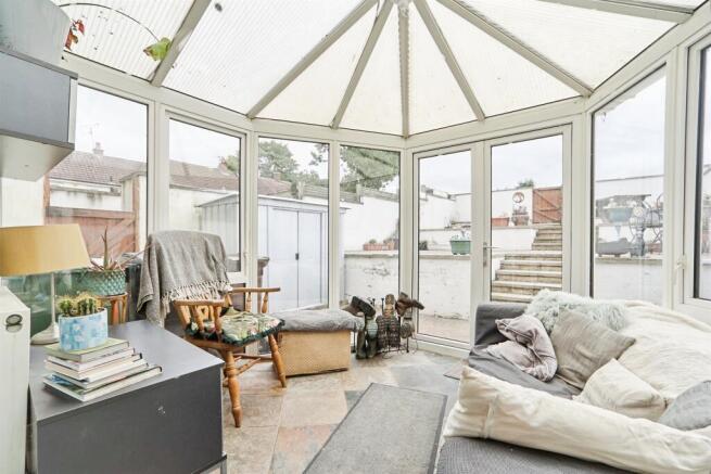 3 bed Terraced for sale Image 7