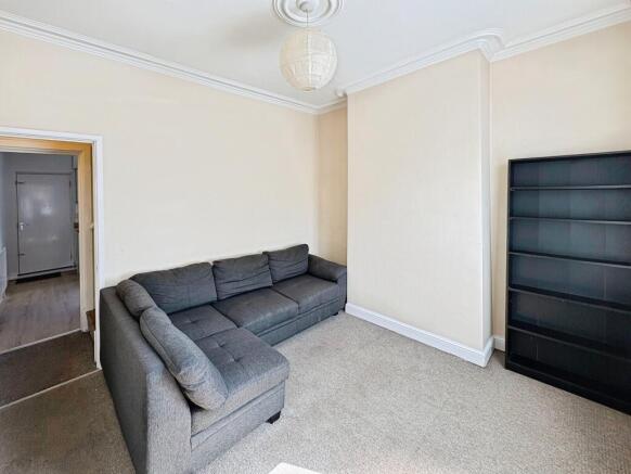 2 bed Terraced for sale Image 7