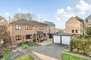 18, Tristan Gardens, Rusthall, Tunbridge Wells TN4 8PD