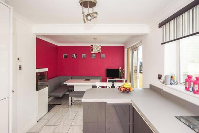 Kitchen/breakfast ro