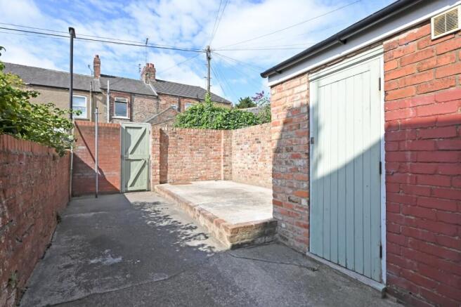 1 bed Flat to rent Image 9