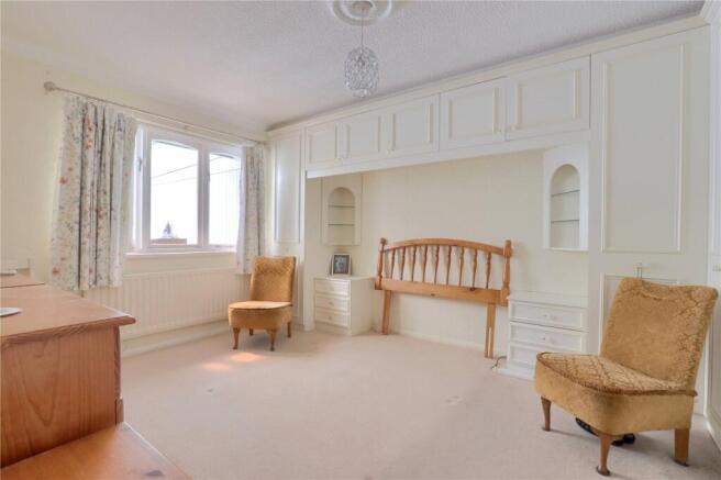 2 bed Bungalow for sale Image 9