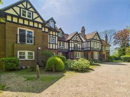 Flat 21, Seven Gables, Buckingham Road, Buckingham MK18 3RS