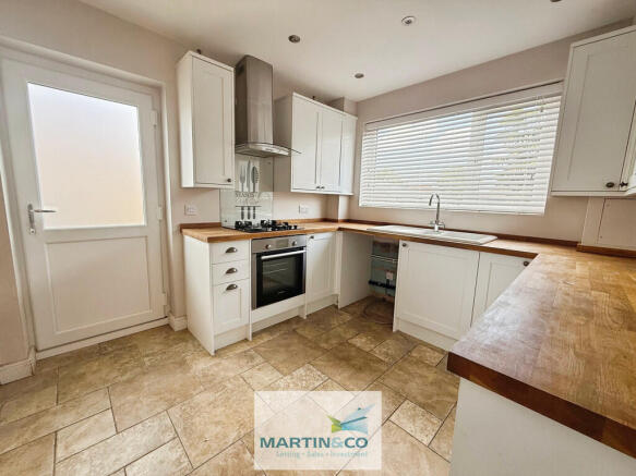 3 bed Semi-Detached for sale Image 7