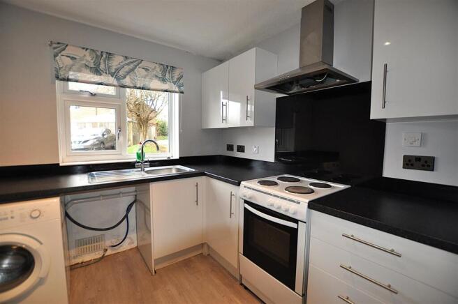 Kitchen.JPG