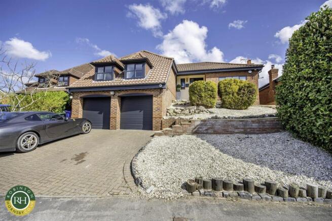 3 bed Detached Bungalow for sale Image 5
