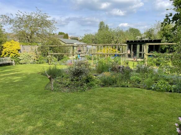 Garden 3.JPG