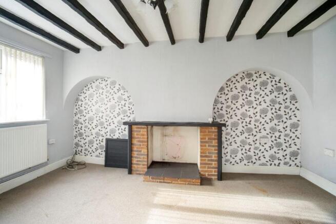 Living Room 2.jpg