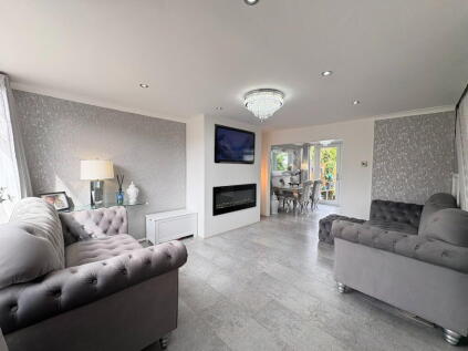 Beechfield, Maghull