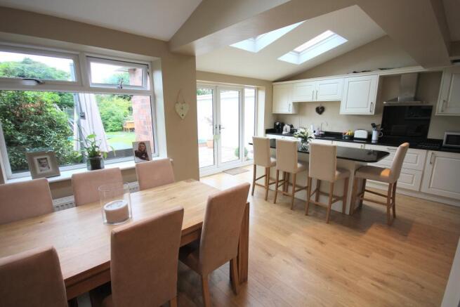 Dining Kitchen