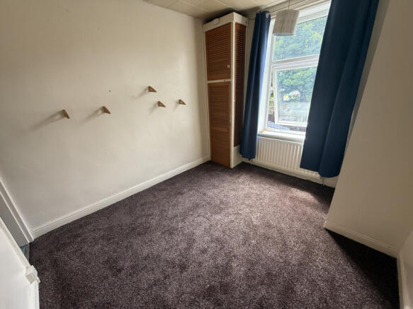 3 bed Terraced to rent Image 6