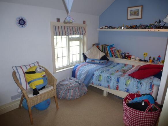 Photo 9