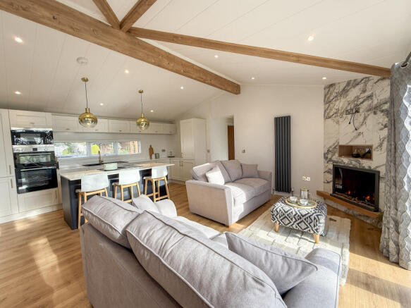 2 bed Lodge for sale Image 2