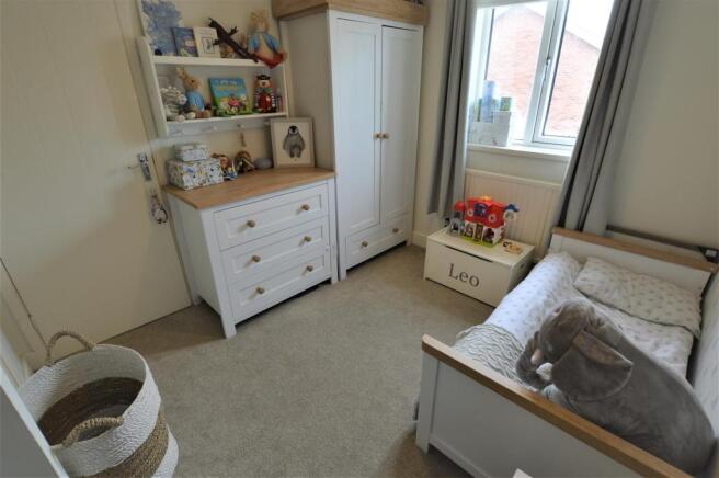 BEDROOM 2