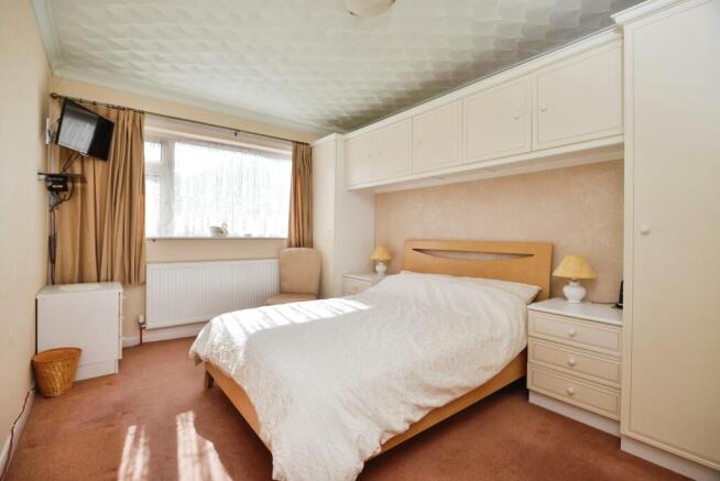 2 bed Detached Bungalow for sale Image 9