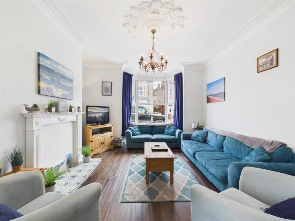 6 bed End of Terrace for sale Image 12