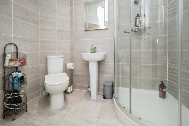 2 bed Town House for sale Image 6