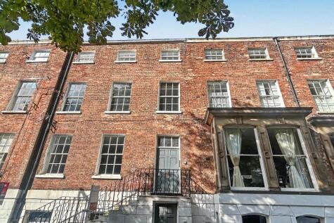 Second Floor Flat, St. Johns Square, Wakefield, West Yorkshire