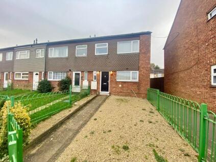 Fellowes Gardens, Fletton, Peterborough, Cambridgeshire, PE2