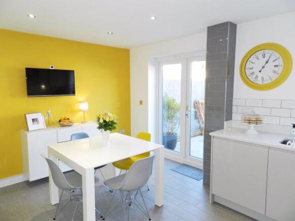 Fitted Kitchen...