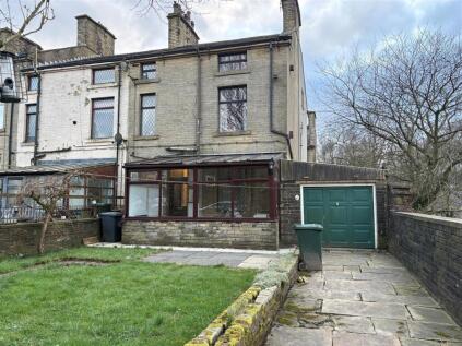 Cambridge Street, Queensbury, Bradford