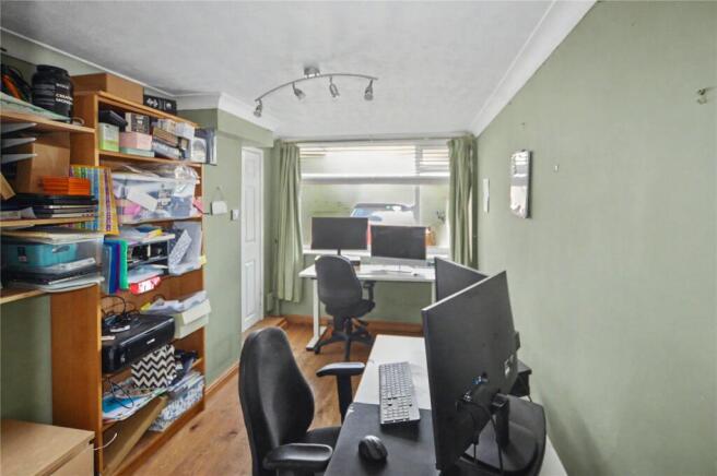 4 bed Detached for sale Image 7