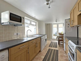 19, Lawn Vista, Sidmouth EX10 9BY