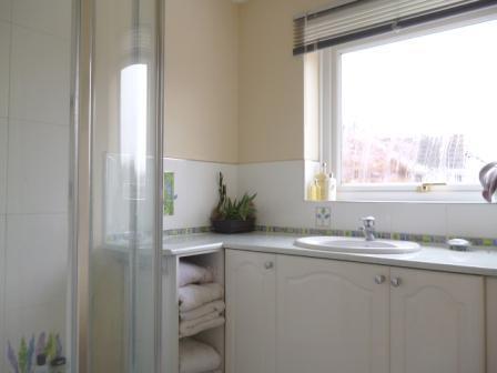 Family Shower Rm