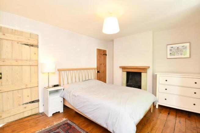 Bed 1