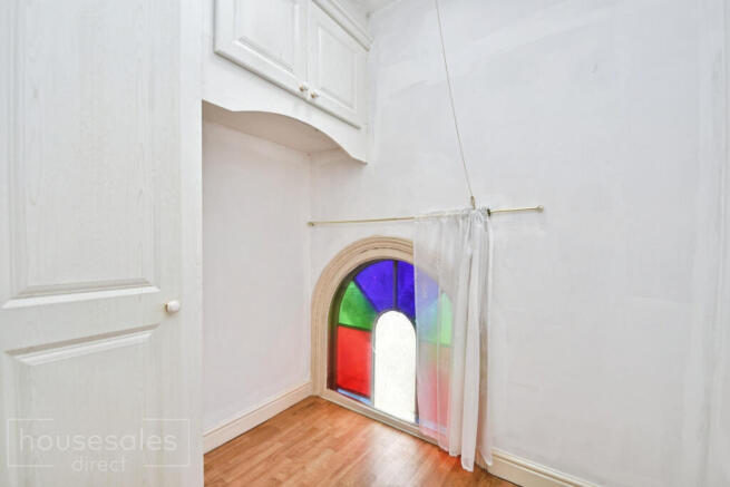 2 bed Terraced for sale Image 6