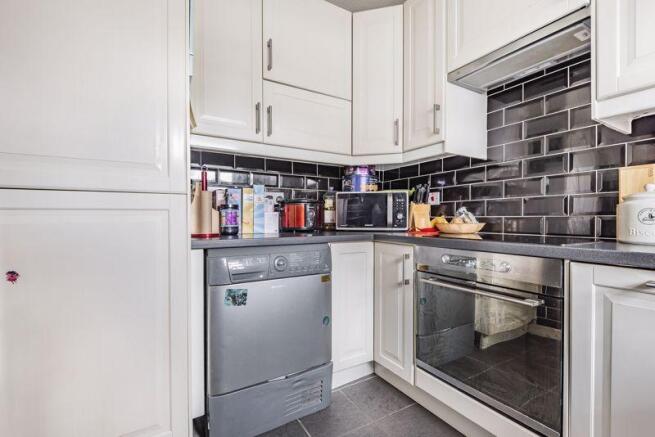 Kitchen shot 2