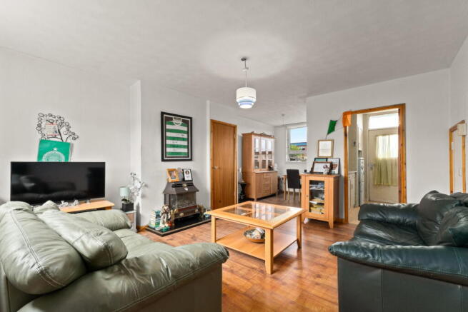 36 Mosside Drive, Blackburn, West Lothian, EH47 7DR photo 4