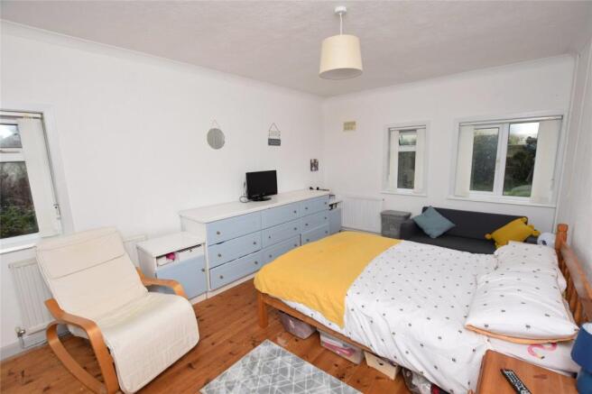 Bedroom 1 Alt