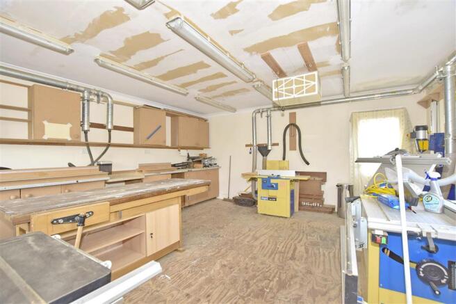 Workshop/Outbuildings