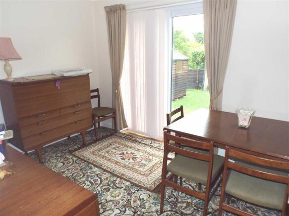 BEDROOM 2: