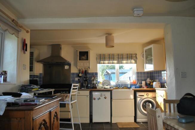 1 Vine Cottage The Heywood,,
