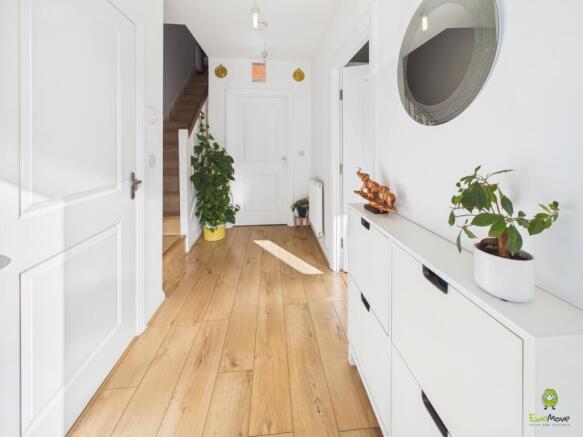 Presented by Clinton at EweMove Bexleyheath and Da