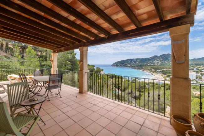 Covered Terrace
