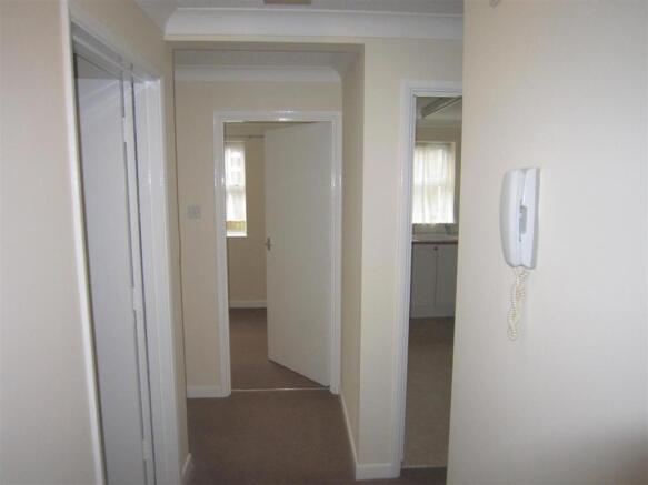 Hallway.jpg