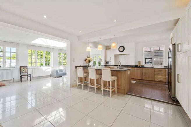 Kitchen/Breakfast Rm