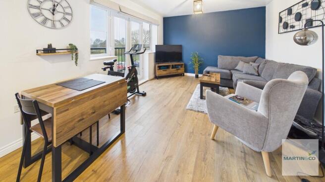 CAM03663G0-PR0246...