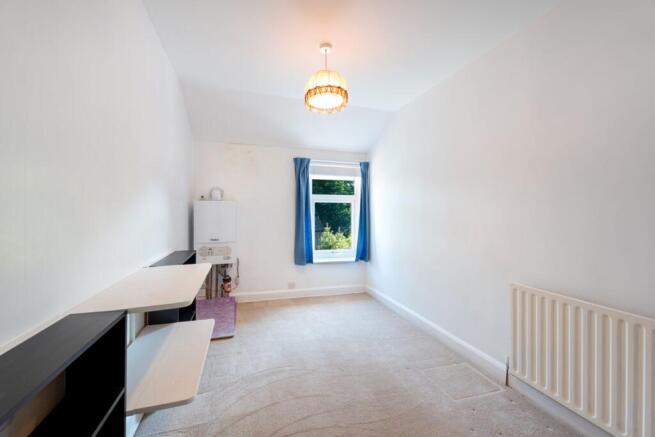 3 bed Terraced for sale Image 10
