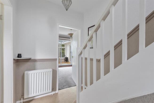 3 bed Semi-Detached for sale Image 7