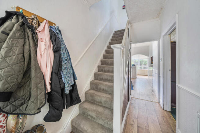 1318805-1-6866bc5...