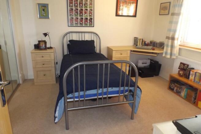 bedroom2