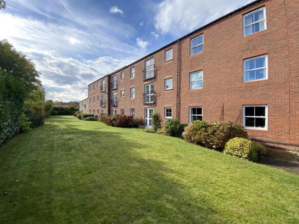 1 bed Apartment for sale Image 11