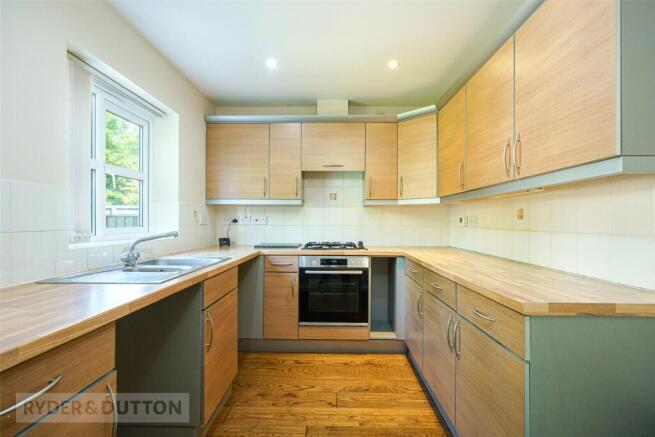 3 bed Link Detached House for sale Image 8