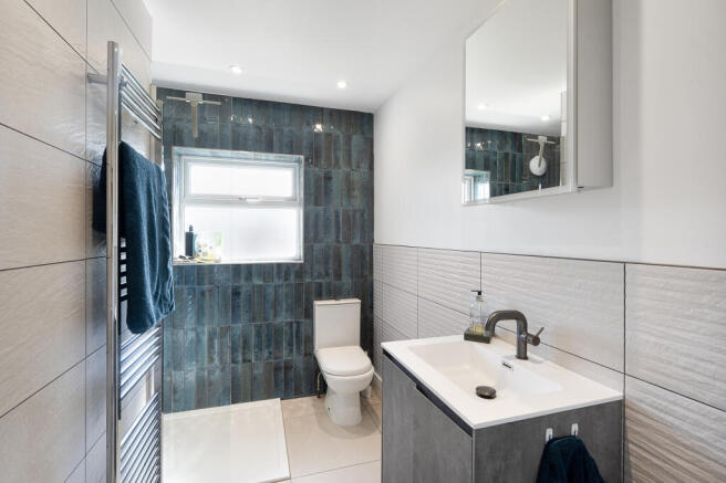 3 bed Semi-Detached for sale Image 6
