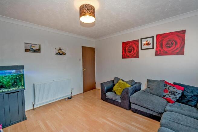 12 Almond Close (11 